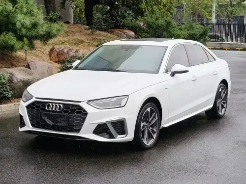 Audi A4, 2023