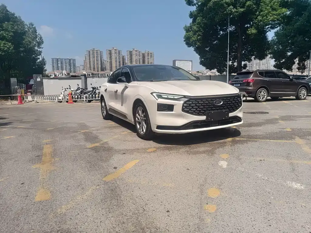 Ford Mondeo, 2022