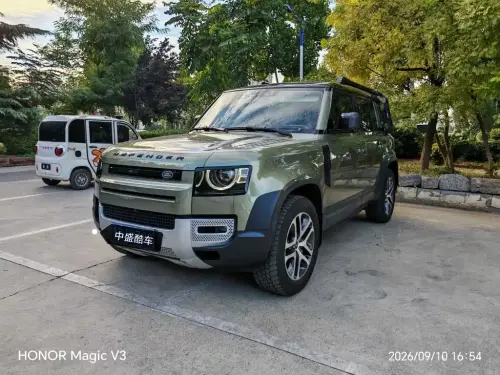 Land Rover Defender, 2024