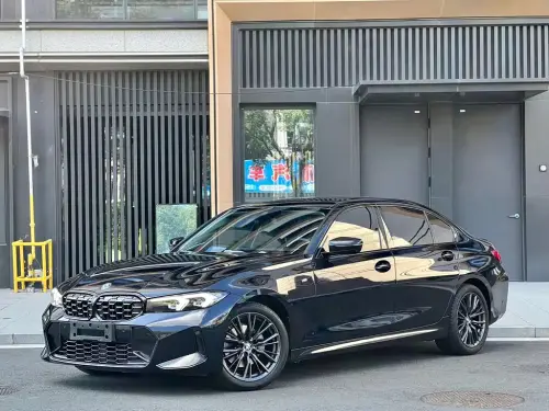 BMW 3-Series, 2023