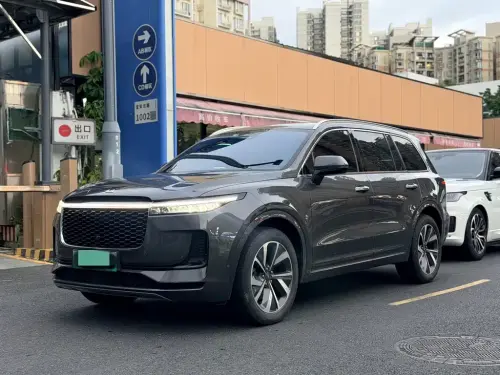 Li Auto ONE, 2022