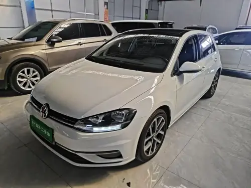 Volkswagen Golf, 2020