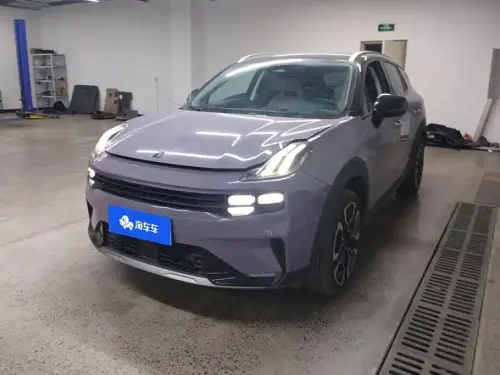 Lynk & Co 06, 2022