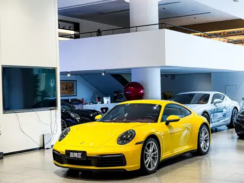 Porsche 911, 2020
