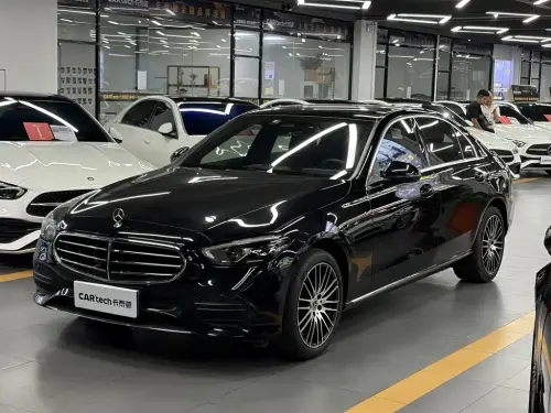 Mercedes-Benz C-Class, 2022