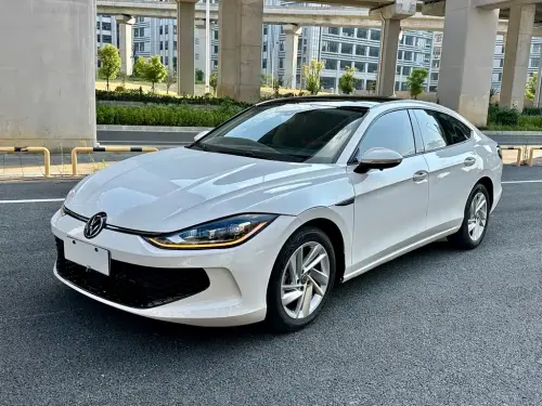 Volkswagen Lamando, 2023