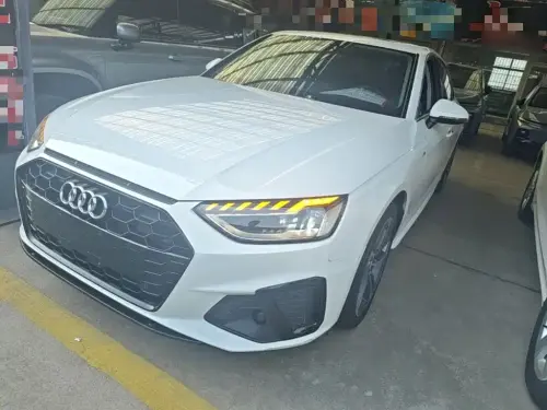 Audi A4, 2021