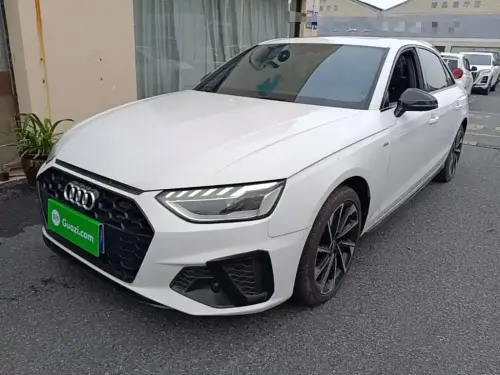 Audi A4, 2023