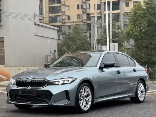 BMW 3-Series, 2025