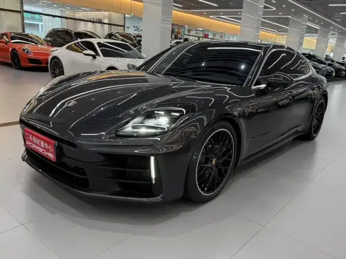 Porsche Panamera, 2025