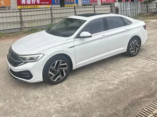 Volkswagen Sagitar, 2023
