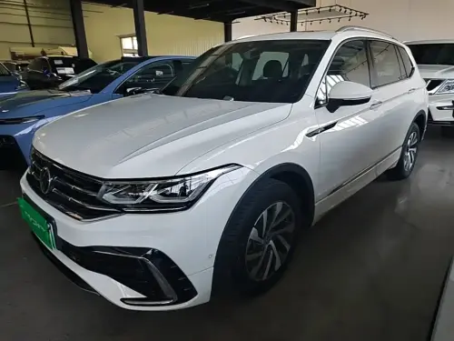 Volkswagen Tiguan, 2022