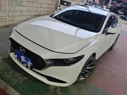 Mazda Mazda3 Axela, 2022