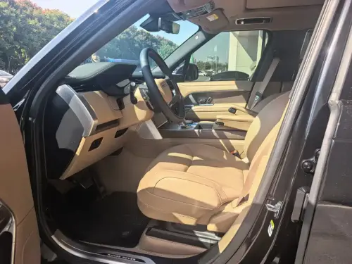 Land Rover Range Rover, 2025