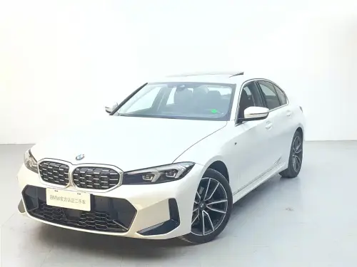 BMW 3-Series, 2025