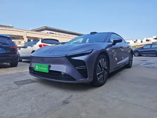 Exeed ES, 2025