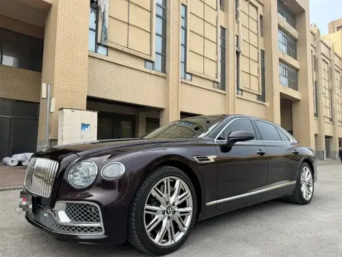 Bentley Flying Spur, 2024