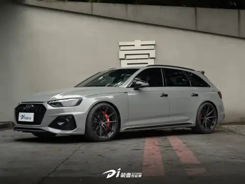 Audi RS4, 2021