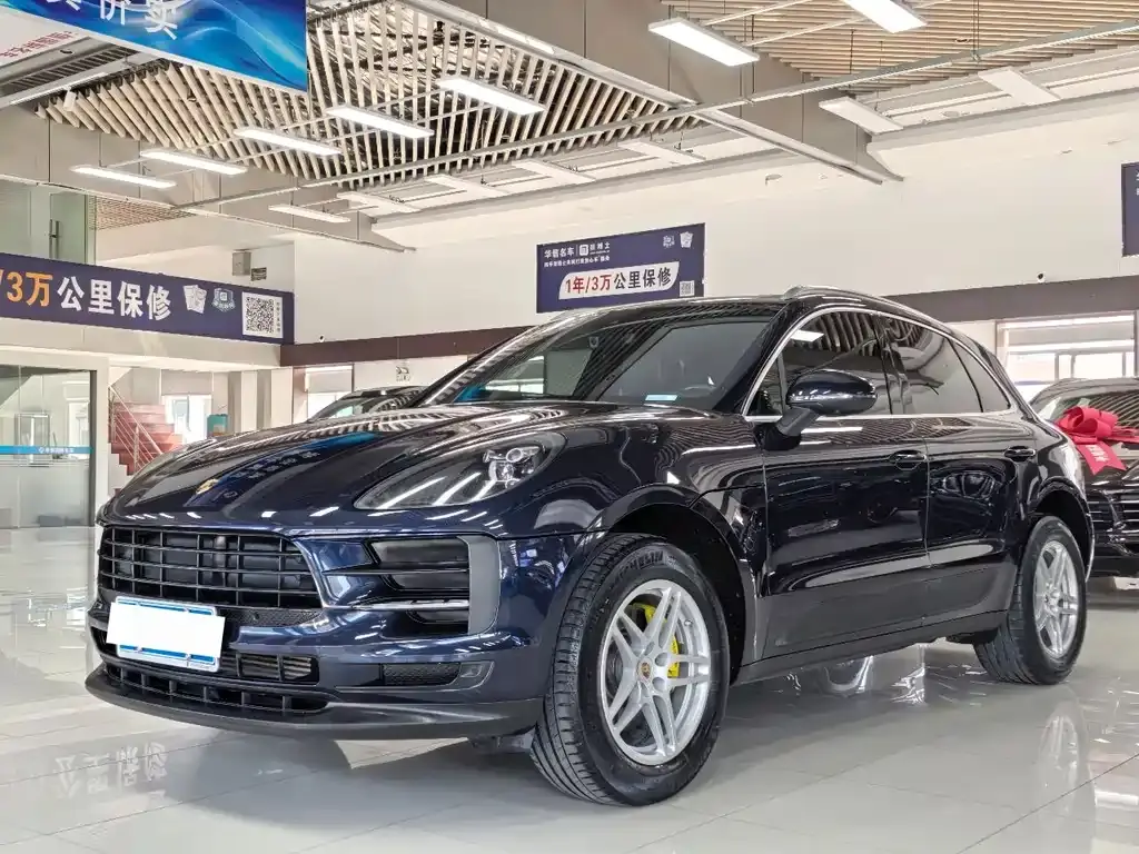 Porsche Macan, 2022
