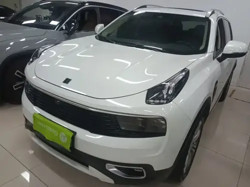 Lynk & Co 01, 2020