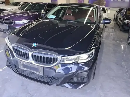 BMW 3-Series, 2021