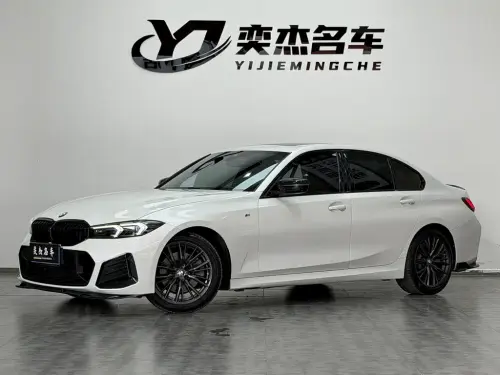 BMW 3-Series, 2023
