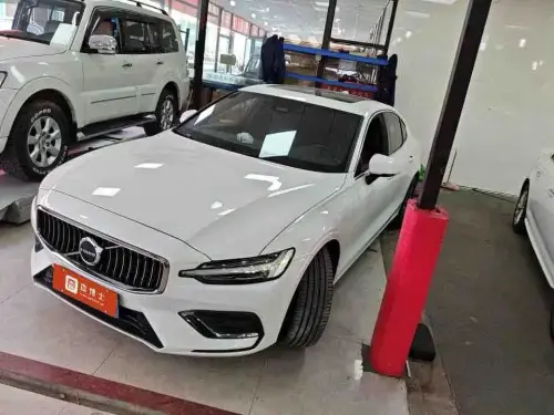 Volvo S60, 2024