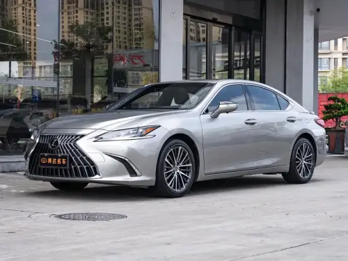 Lexus ES, 2024
