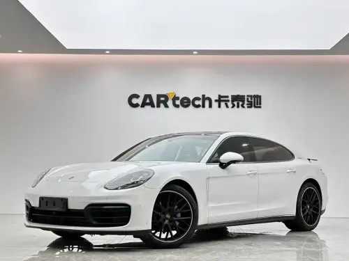 Porsche Panamera, 2022