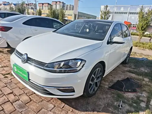 Volkswagen Golf, 2020