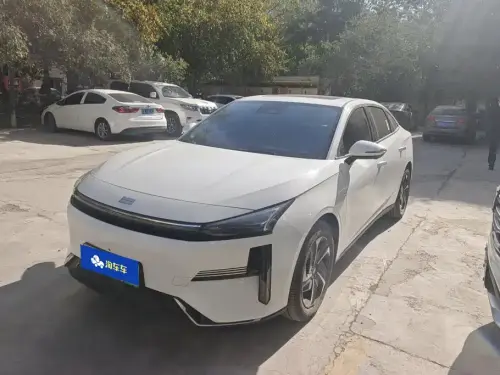Geely Galaxy L6, 2024