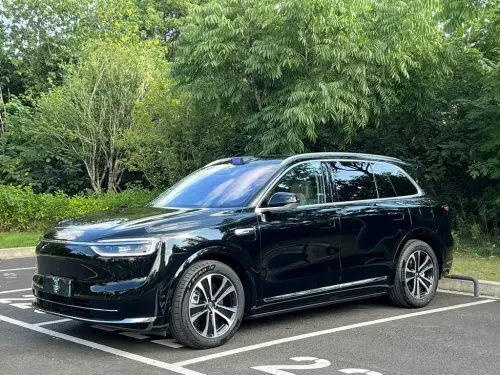 AITO M7, 2025