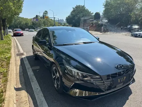 Hyundai Elantra, 2021
