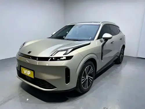 Lynk & Co 08, 2024
