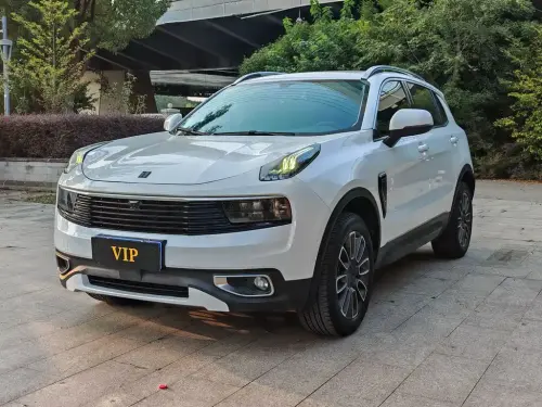 Lynk & Co 01, 2020