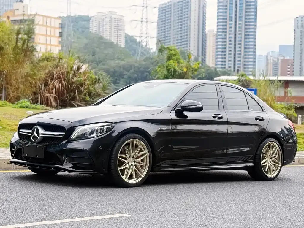 Mercedes-Benz 奔驰C级AMG, 2021