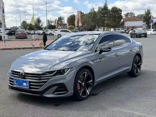 Volkswagen CC, 2024