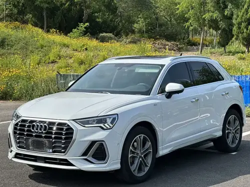 Audi Q3, 2021