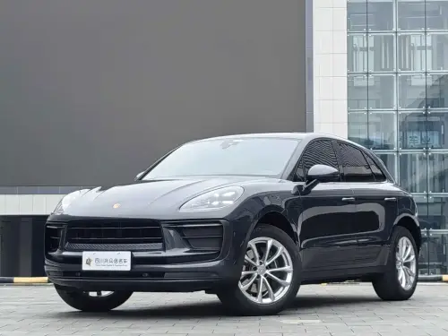 Porsche Macan, 2025