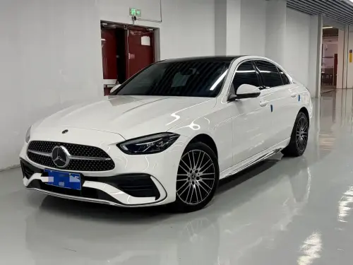 Mercedes-Benz C-Class, 2025