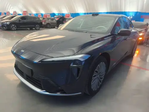 Buick Zhijing L7, 2025