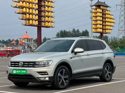 Volkswagen Tiguan, 2020