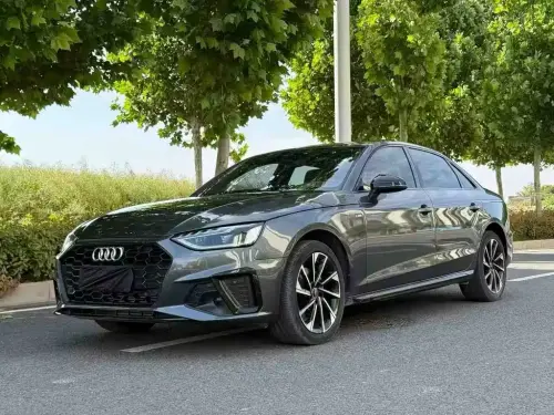 Audi A4, 2023
