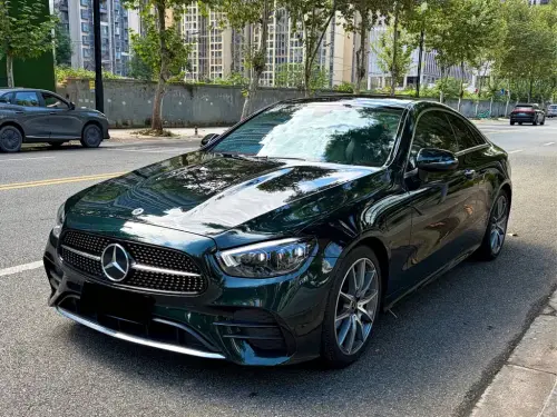 Mercedes-Benz E-Class, 2022