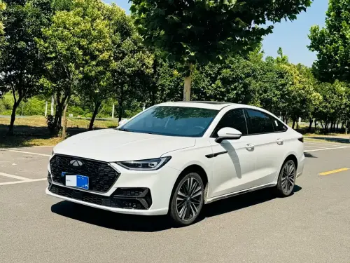 Chery Arrizo 8 PRO, 2026