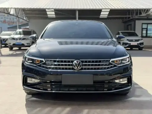 Volkswagen Magotan, 2023