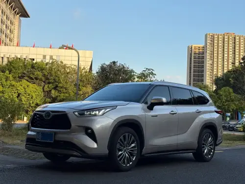 Toyota Highlander, 2023
