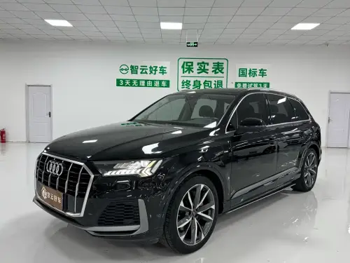 Audi Q7, 2022