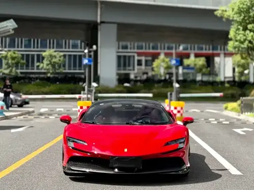 Ferrari SF90, 2022