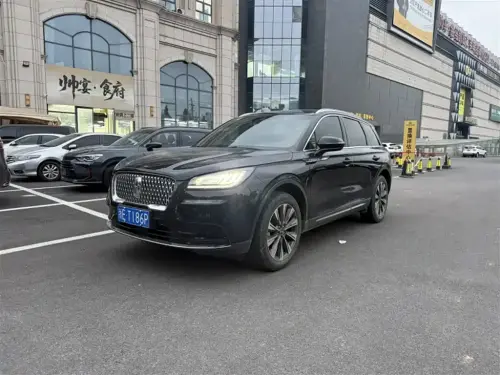 Lincoln Corsair, 2022